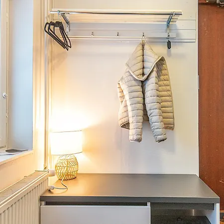Private With Sauna Themed Bedroom, Private Jacuzzi, Center By Train 15min Apartment Helsinki